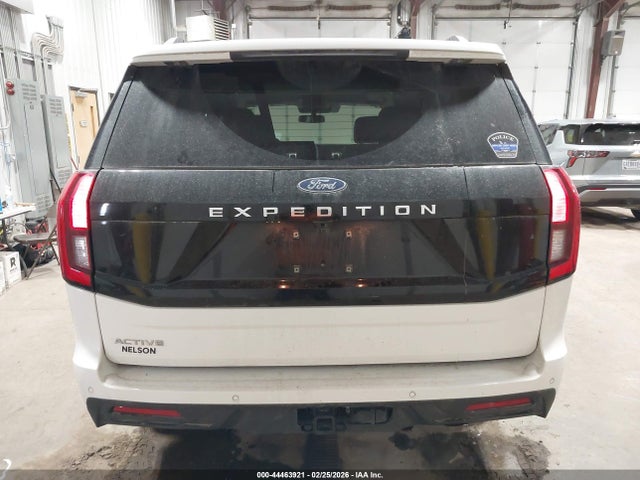 1FMJU1J85SEA28381 Ford Expedition Active