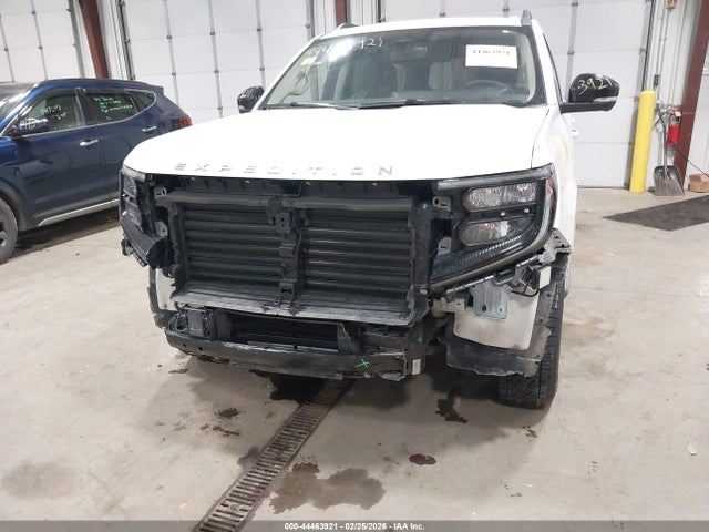 1FMJU1J85SEA28381 Ford Expedition Active