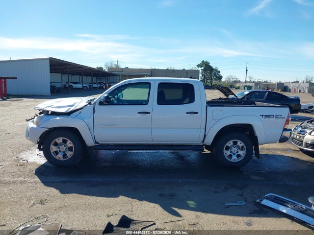 Toyota Tacoma Base V6 2015 3TMLU4EN4FM197760 Image 14