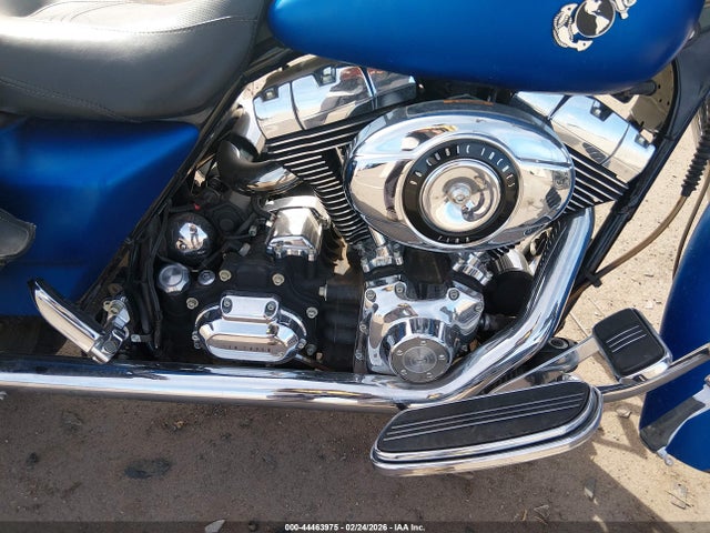 2007 HARLEY-DAVIDSON FLHX 1HD1KB4127Y626186 Photo 7