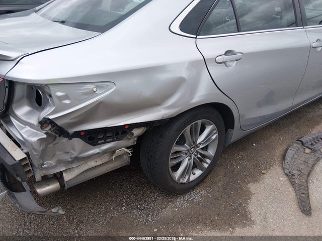 4T1BF1FK0HU339525 Toyota CAMRY SE