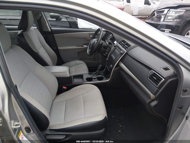 4T1BF1FK0HU339525 Toyota CAMRY SE