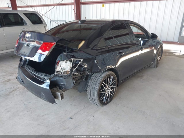 1G1PA5SG8F7105803 Chevrolet Cruze Ls Auto
