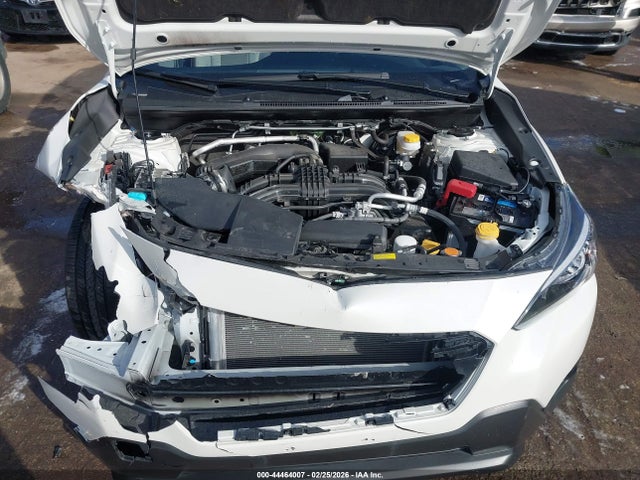 44464007 :رقم المزاد ، JF2GTAECXNH224238 vin ، 2022 Subaru Crosstrek Premium مزاد بيع