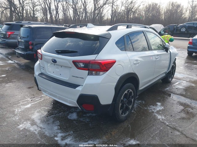 44464007 :رقم المزاد ، JF2GTAECXNH224238 vin ، 2022 Subaru Crosstrek Premium مزاد بيع