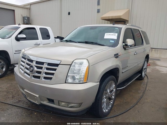 44464058 :رقم المزاد ، 1GYFK63817R188780 vin ، 2007 Cadillac Escalade Standard مزاد بيع