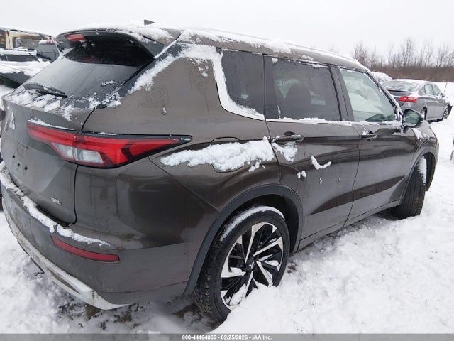 2022 MITSUBISHI OUTLANDER JA4J4VA87NZ083711 Photo 3