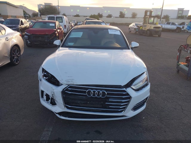 44464077 :رقم المزاد ، WAUANCF56JA039677 vin ، 2018 Audi A5 2.0t Premium مزاد بيع