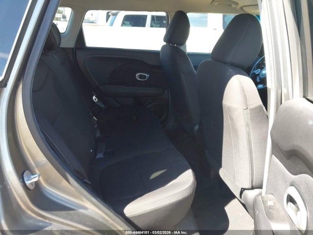 KNDJN2A27F7153766 KIA Soul