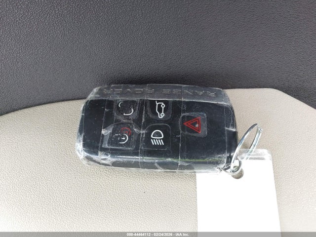 SALVN2BG6EH877011 Land Rover Range Rover Evoque Pure
