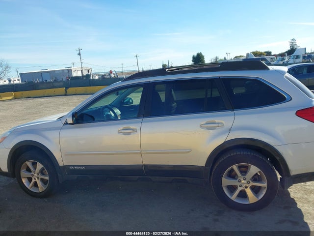 Subaru Outback 2.5i Limited 2014 4S4BRCNC2E3226917 Image 14