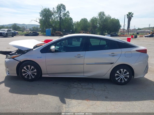 Toyota Prius Prime Limited 2020 JTDKARFP5L3145777 Image 15
