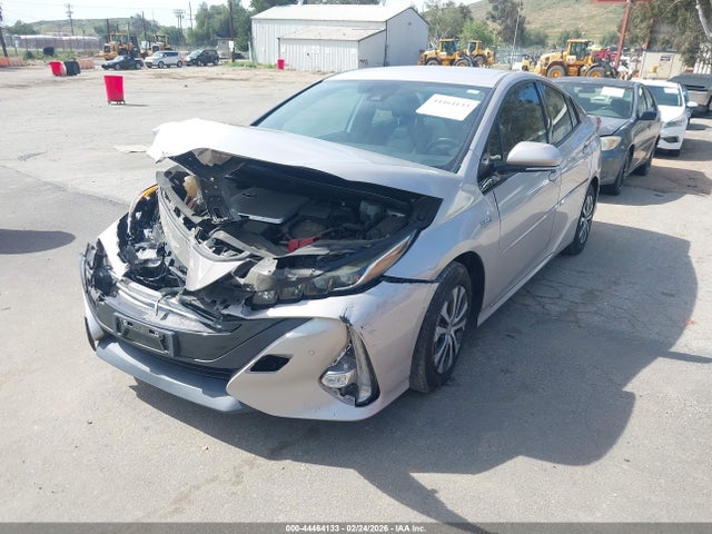 2020 TOYOTA PRIUS PRIME JTDKARFP5L3145777 Photo 1