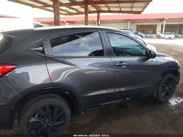 3CZRU5H17NM704555 Honda Hr-v 2wd Sport