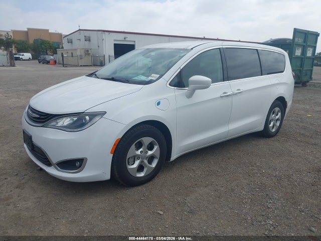 2C4RC1H78JR332958 Chrysler Pacifica Hybrid Touring Plus