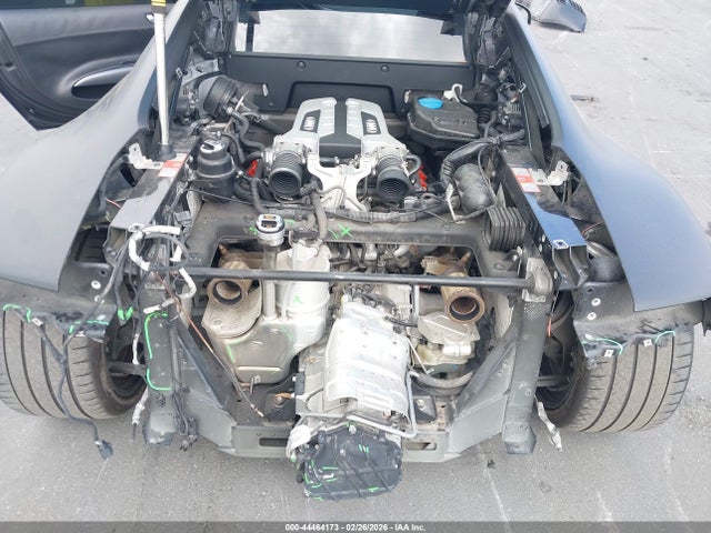 2009 AUDI R8 WUAAU34229N002891 Photo 9