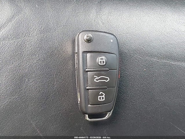 2009 AUDI R8 WUAAU34229N002891 Photo 10