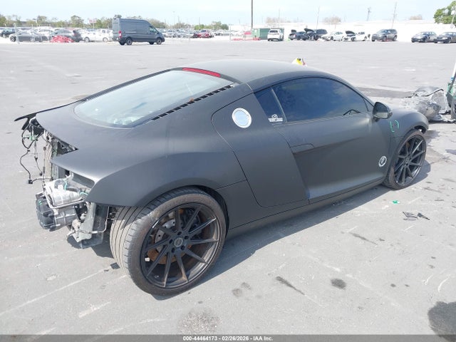 2009 AUDI R8 WUAAU34229N002891 Photo 3