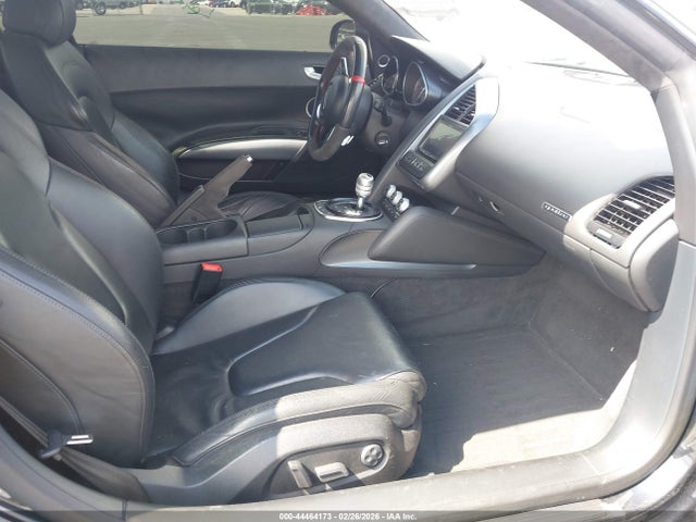 2009 AUDI R8 WUAAU34229N002891 Photo 4