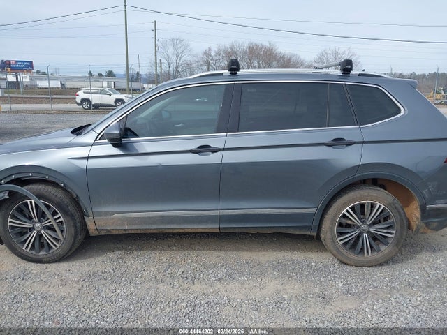 3VV3B7AX5KM107946 Volkswagen Tiguan 2.0t Se/2.0t Sel/2.0t Sel R-line/2.0t Sel R-line Black
