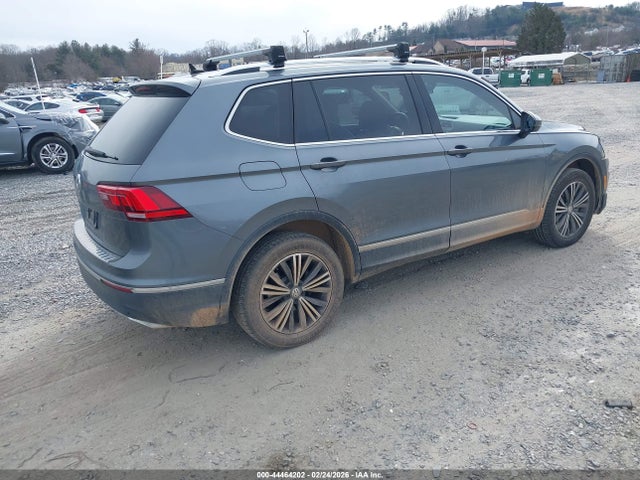 3VV3B7AX5KM107946 Volkswagen Tiguan 2.0t Se/2.0t Sel/2.0t Sel R-line/2.0t Sel R-line Black