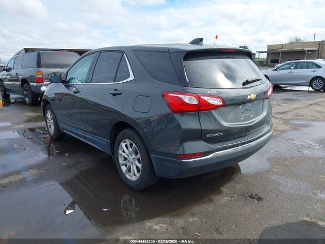 Chevrolet EQUINOX LT 2018 2GNAXSEV2J6211684 Image 3
