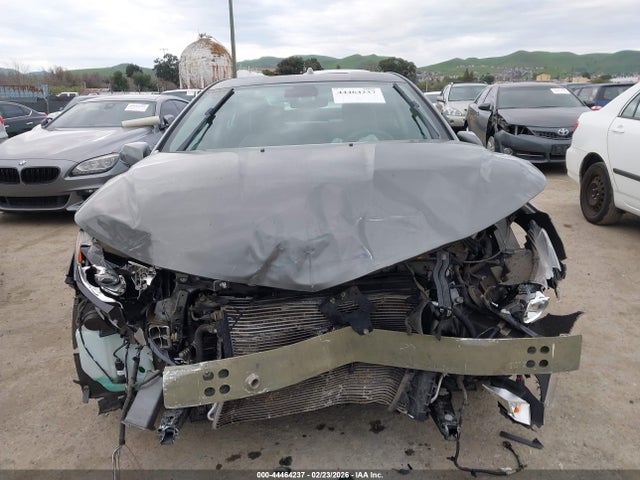 1G1RC6S57HU210974 Chevrolet VOLT LT