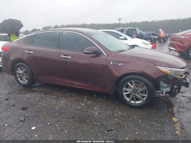 2020 Kia Optima Lx მანქანა იყიდება აუქციონზე, vin: 5XXGT4L31LG424793, აუქციონის ნომერი: 44464240