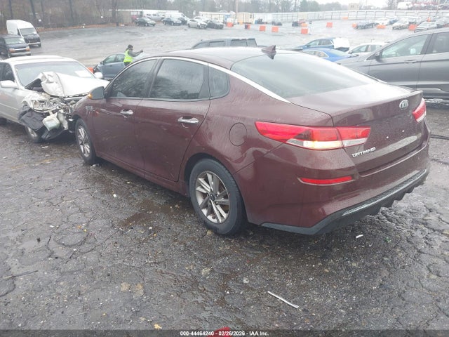 2020 Kia Optima Lx მანქანა იყიდება აუქციონზე, vin: 5XXGT4L31LG424793, აუქციონის ნომერი: 44464240