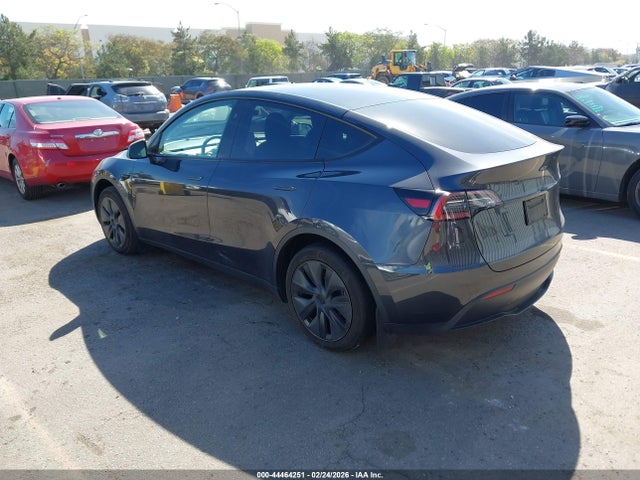 44464251 :رقم المزاد ، 7SAYGDED9RF185121 vin ، 2024 Tesla Model Y Long Range Single Motor Rear-wheel Drive/rwd مزاد بيع