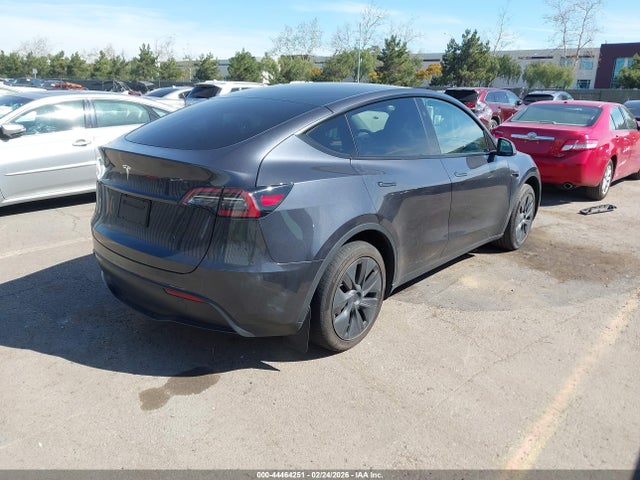 44464251 :رقم المزاد ، 7SAYGDED9RF185121 vin ، 2024 Tesla Model Y Long Range Single Motor Rear-wheel Drive/rwd مزاد بيع
