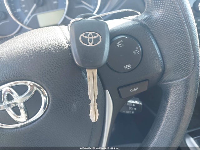 Toyota COROLLA LE 2016 5YFBURHE6GP410190 Image 11