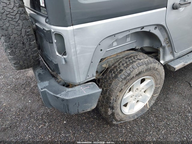 1C4BJWDG1JL931350 Jeep Wrangler Jk Unlimited Sport S 4x4