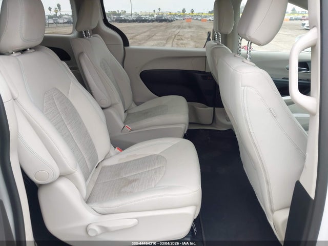 Aukcja sprzedaży 2018 Chrysler Pacifica Hybrid Touring Plus, vin: 2C4RC1H79JR332953, numer aukcji: 44464310