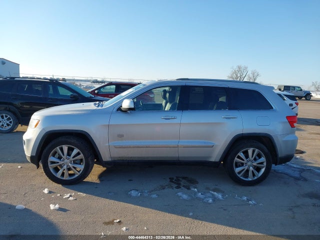 Продажа на аукционе авто 2011 Jeep Grand Cherokee Laredo, vin: 1J4RR4GG9BC678765, номер лота: 44464313