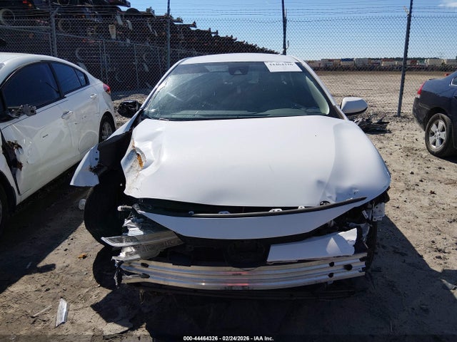 44464326 :رقم المزاد ، JTDEPMAE2N3018573 vin ، 2022 Toyota Corolla Le مزاد بيع