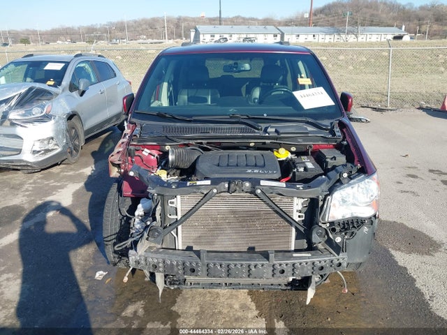 Продаж на аукціоні авто 2017 Dodge Grand Caravan Sxt, vin: 2C4RDGCG4HR672285, номер лоту: 44464334