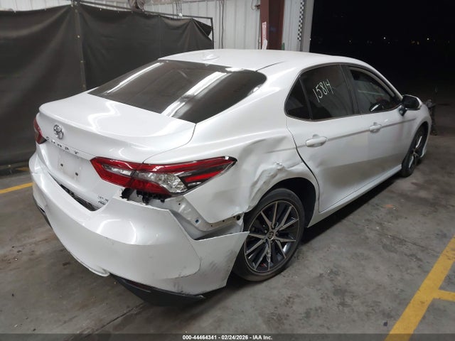 4T1F11BK3RU122672 Toyota CAMRY XLE