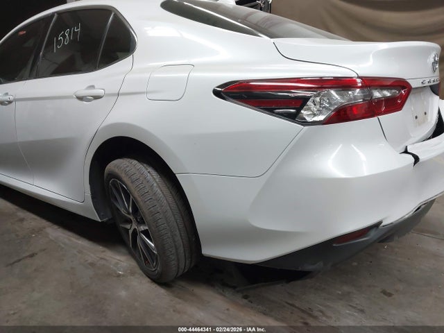 4T1F11BK3RU122672 Toyota CAMRY XLE