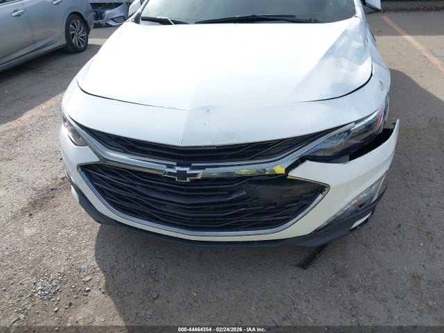 1G1ZD5ST8PF191781 Chevrolet Malibu Fwd 1lt