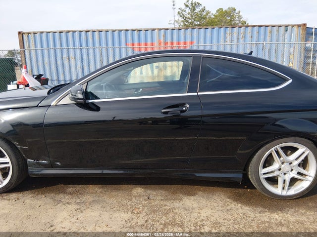 44464361 :رقم المزاد ، WDDGJ4HB3EG259868 vin ، 2014 Mercedes-benz C 250 مزاد بيع