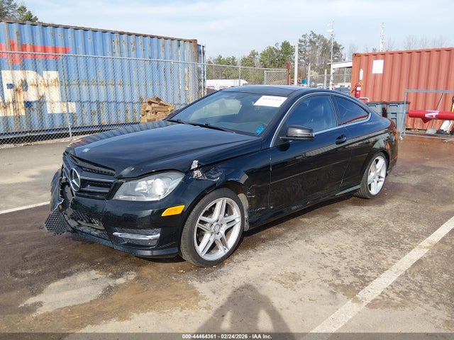 44464361 :رقم المزاد ، WDDGJ4HB3EG259868 vin ، 2014 Mercedes-benz C 250 مزاد بيع