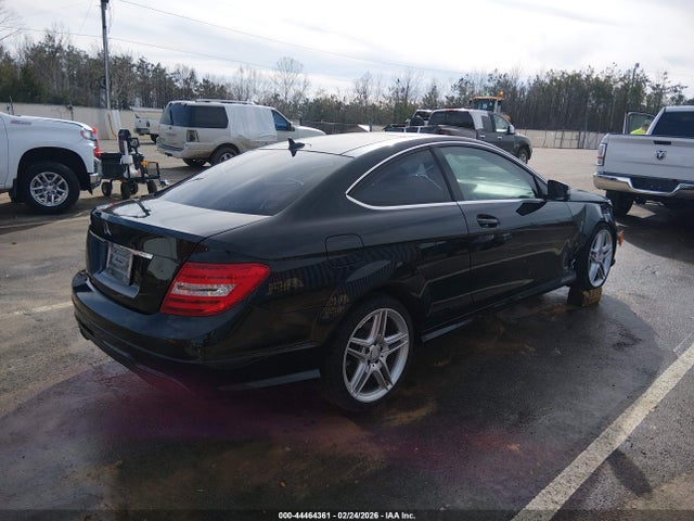 44464361 :رقم المزاد ، WDDGJ4HB3EG259868 vin ، 2014 Mercedes-benz C 250 مزاد بيع