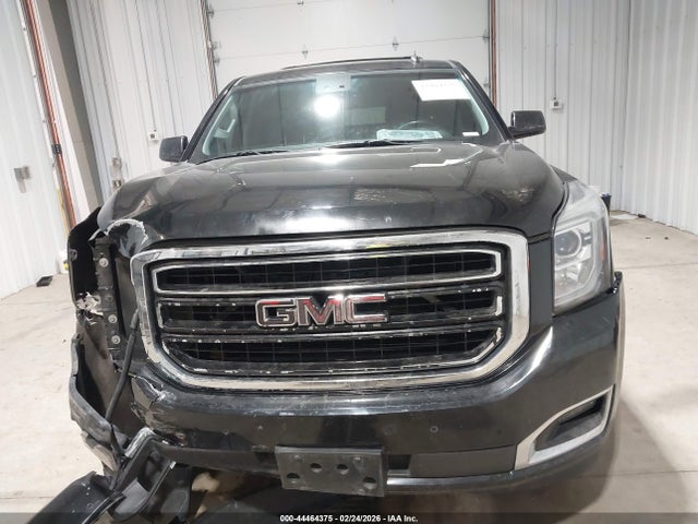 2015 Gmc Yukon Xl 1500 Slt მანქანა იყიდება აუქციონზე, vin: 1GKS2HKC4FR200655, აუქციონის ნომერი: 44464375