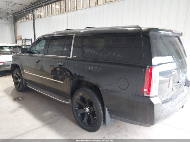2015 Gmc Yukon Xl 1500 Slt მანქანა იყიდება აუქციონზე, vin: 1GKS2HKC4FR200655, აუქციონის ნომერი: 44464375