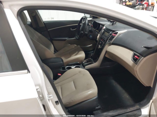 2013 HYUNDAI ELANTRA GT KMHD35LE7DU052474 Photo 4