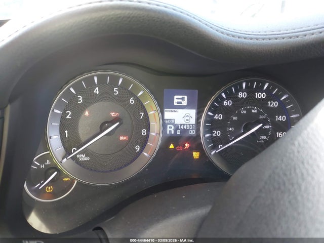 44464410 :رقم المزاد ، JN1AY1AP8BM520797 vin ، 2011 Infiniti M56 مزاد بيع