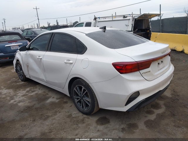 3KPF24AD5PE506812 KIA Forte Lxs