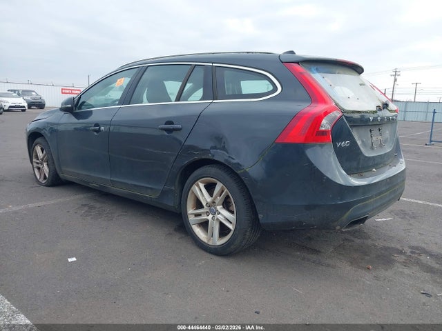 Volvo V60 T5 Premier 2015 YV126MEB0F1193000 Image 3
