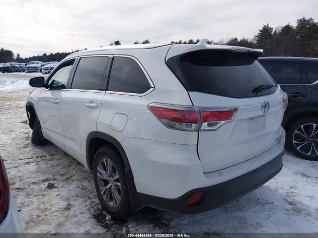 Toyota Highlander Xle V6 2015 5TDJKRFH5FS088324 Image 3
